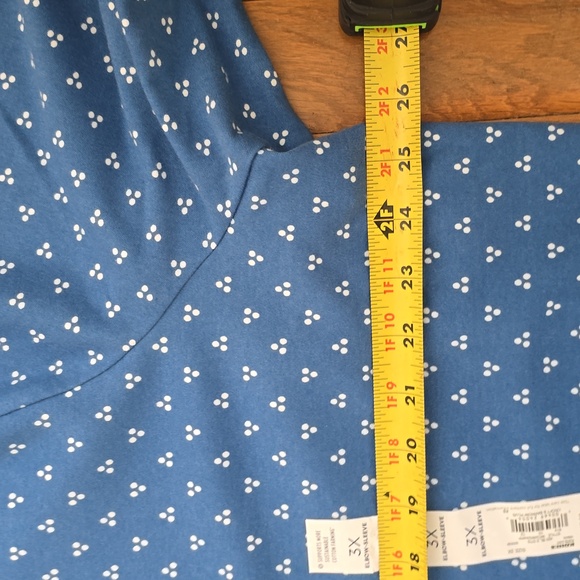 CROFT AND BARROW WOMEN'S PLUS SIZE BLUE & WHITE SHORT SLEEVES COTTON TOP SIZE 3X - Picture 8 of 12